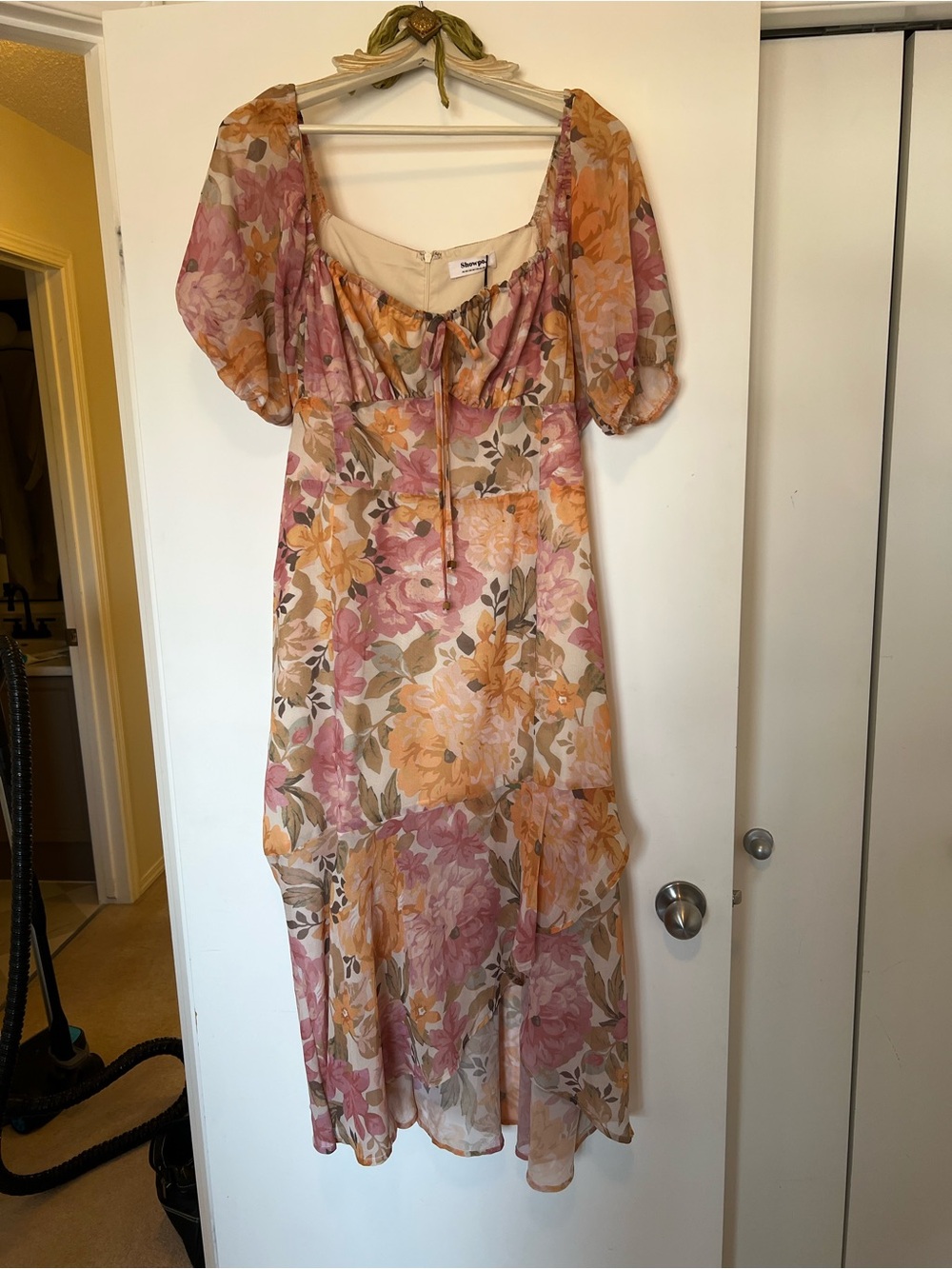 Showpo Floral Puff-Sleeve Midi Dress in Pink & Gold on Cream NWT SZ16